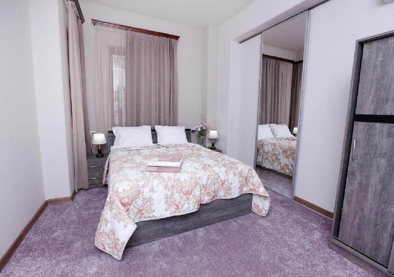 Guesthouse Yerevan Bagian luar foto